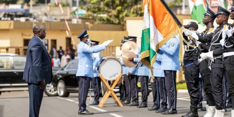 Le Vice-Président Tiémoko Meyliet Koné, a inauguré le nouveau siège du ministère de…