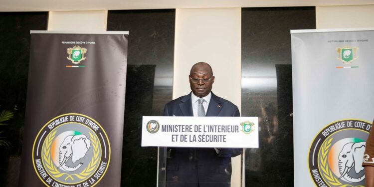 Le Vice-Président Tiémoko Meyliet Koné, a inauguré le nouveau siège du ministère de…