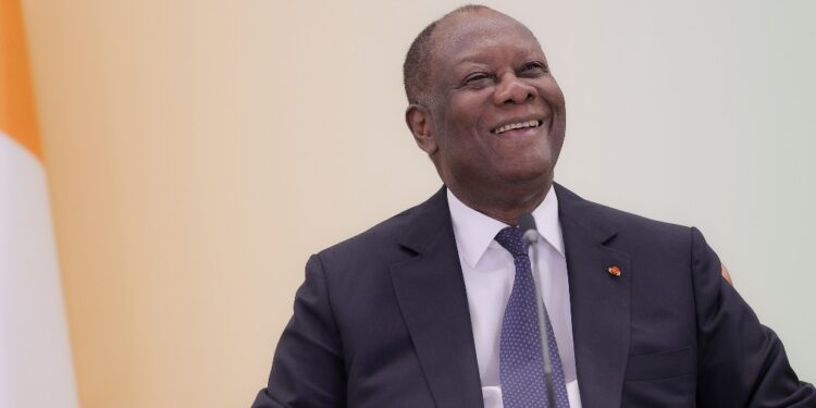 Le président Alassane Ouattara participe par visioconférence, à l’ouverture du Sommet…