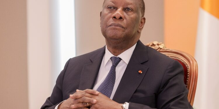 Le président Alassane Ouattara participe par visioconférence, à l’ouverture du Sommet…