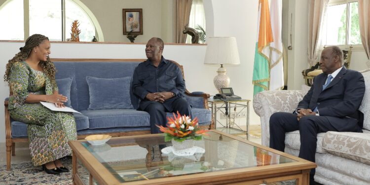 Le président Alassane Ouattara a échangé avec la Ministre d’Etat Ministre des Affaires Etrangères de la Guinée-Bissau, Mme Suzi Carla Barbosa….