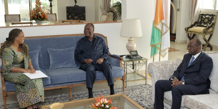 Le président Alassane Ouattara a échangé avec la Ministre d’Etat Ministre des Affaires Etrangères de la Guinée-Bissau, Mme Suzi Carla Barbosa….