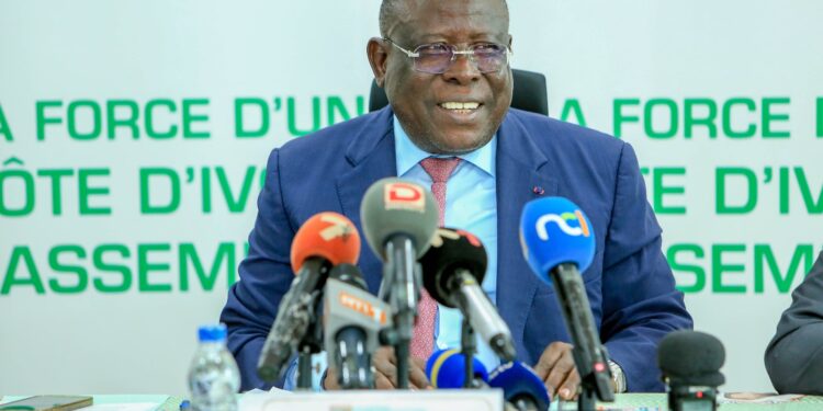Sortie « hasardeuse » d’Odette Lorougnon: Cissé Bacongo recadre l’opposante