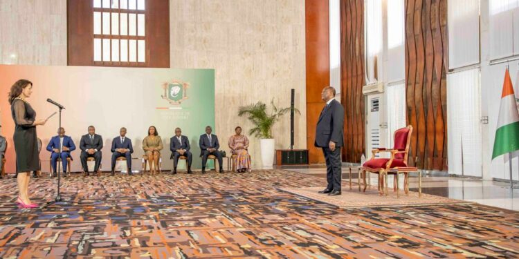 Le Président Alassane OUATTARA, a reçu, le 02 mars 2023, au Palais présidentiel, les lettres de créance de huit (8) nouveaux Ambassadeurs