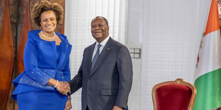 Le Président Alassane OUATTARA, a reçu, le 02 mars 2023, au Palais présidentiel, les lettres de créance de huit (8) nouveaux Ambassadeurs