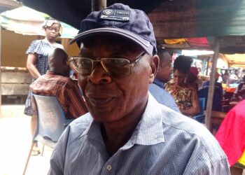 (ENTRETIEN) Business de la volaille/ Djué Francis (Agent retraité de l’Anader) prévient : « La moindre négligence porte préjudice  »