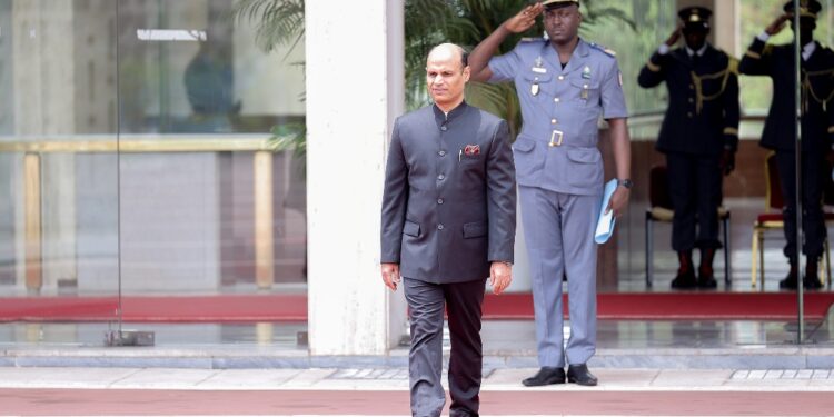 Le Président Alassane OUATTARA, a reçu, le 02 mars 2023, au Palais présidentiel, les lettres de créance de huit (8) nouveaux Ambassadeurs