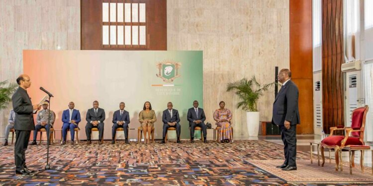 Le Président Alassane OUATTARA, a reçu, le 02 mars 2023, au Palais présidentiel, les lettres de créance de huit (8) nouveaux Ambassadeurs
