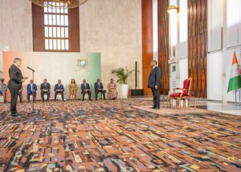Le Président Alassane OUATTARA, a reçu, le 02 mars 2023, au Palais présidentiel, les lettres de créance de huit (8) nouveaux Ambassadeurs