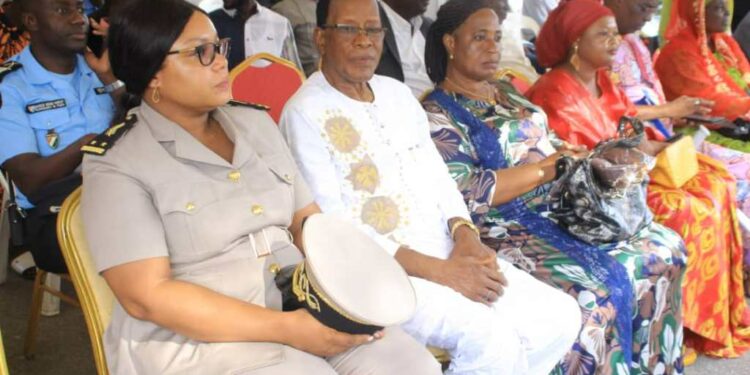 Le ministre Claude Paulin Danho, député-maire de la commune d’Attecoubé, donne le sourire aux musulmans….