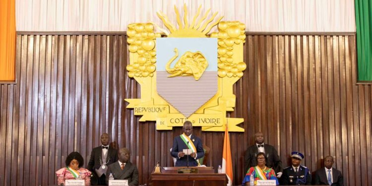 Le président Alassane Ouattara, a échangé avec les présidents des Assemblées Nationales Francophone en marge de…