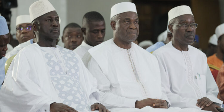 Les photos de la célébration de la Nuit du Destin, le lundi 17 avril 2023, à la…