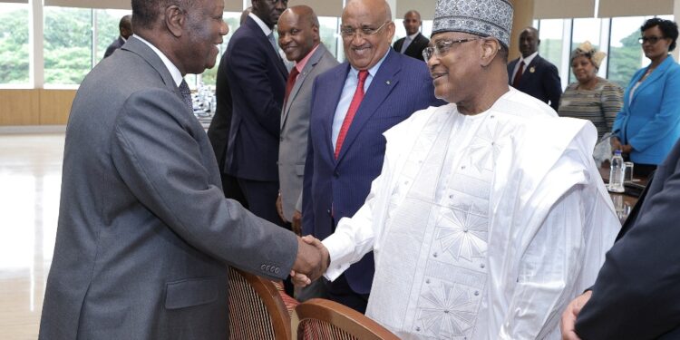 Le président Alassane Ouattara, a échangé avec les présidents des Assemblées Nationales Francophone en marge de…