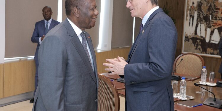 Le président Alassane Ouattara, a échangé avec les présidents des Assemblées Nationales Francophone en marge de…