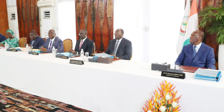 Les photos du conseil des ministres du mercredi 05 avril 2023, au Palais Présidentiel à Abidjan