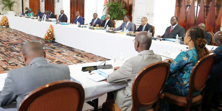 Les photos du conseil des ministres du mercredi 05 avril 2023, au Palais Présidentiel à Abidjan