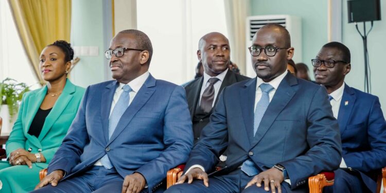 Les photos de l’entretien du Président de la République,  Alassane Ouattara, avec son homologue…