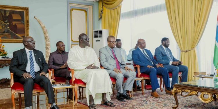 Les photos de l’entretien du Président de la République,  Alassane Ouattara, avec son homologue…