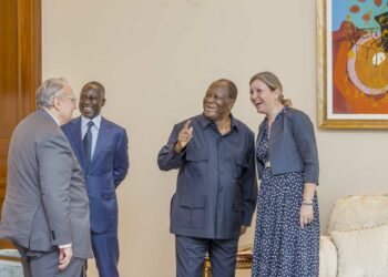 Le Chef de l’Etat a eu un entretien avec la Présidente de l’Assemblée Nationale Française