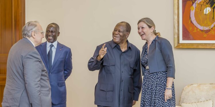 Le Chef de l’Etat a eu un entretien avec la Présidente de l’Assemblée Nationale Française