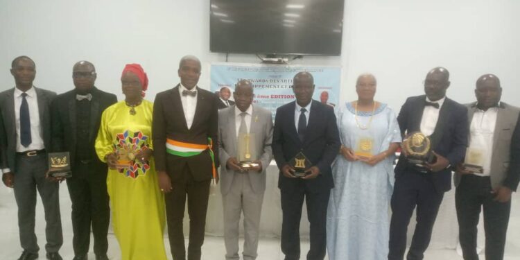 Yamoussoukro/Souleymane Diarrassouba et plusieurs personnalités distinguées