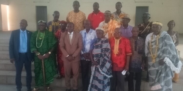 Tiébissou : le Médiateur de la République en campagne de sensibilisation pour la paix