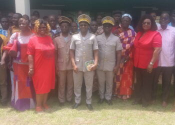 Tiébissou : le Conseil Café-Cacao sensibilise les producteurs à l’agroforesterie