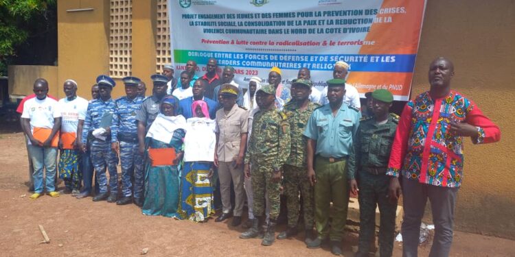 Côte d’Ivoire: Le PNUD et la CADHA facilitent le dialogue entre les FDS et leaders religieux