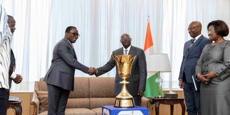Les photos de l’entretien du V-P Tiémoko Meyliet Koné, avec la délégation de la Fédération Ivoirienne de Basket-ball (FIBA), le mardi 16 mai 2023, au Palais Présidentiel.