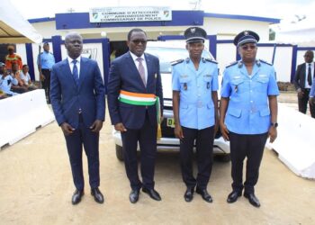 Lutte contre l&rsquo;insécurité à Attécoubé: Le 37ème Arrondissement reçoit un nouveau véhicule