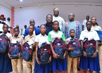 Divo: Amédé kouakou célèbre l’excellence scolaire