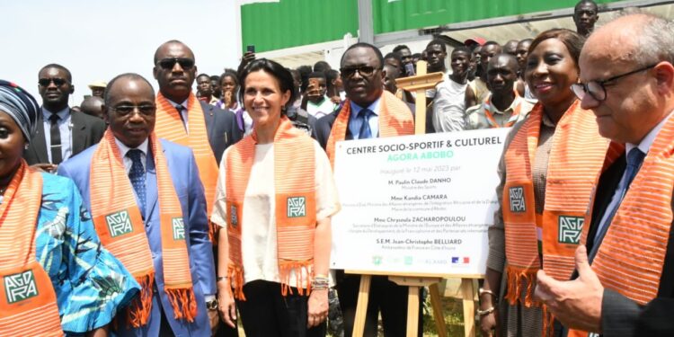 Abobo: le complexe sportif Agora inauguré