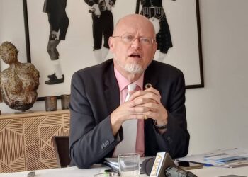 En mission à Abidjan, les suggestions d’un scientifique belge aux agriculteurs locaux