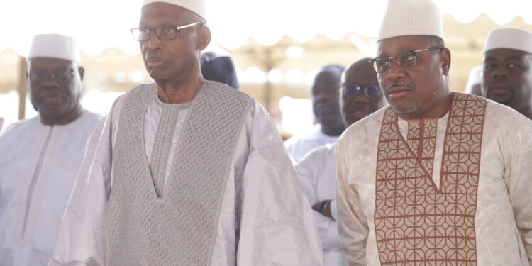 Les images de la prière de la fête de Tabaski ou Aïd-El-Kébir à la mosquée de la Riviera Golf en présence du chef de l’Etat Alassane Ouattara. (Photos : Saint Cyrille)