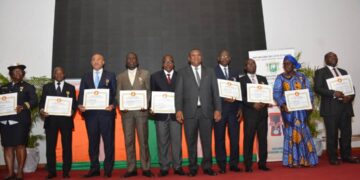 Ministère de la Communication et de l’Économie Numérique: 20 Fonctionnaires et Agents de l&rsquo;État distingués