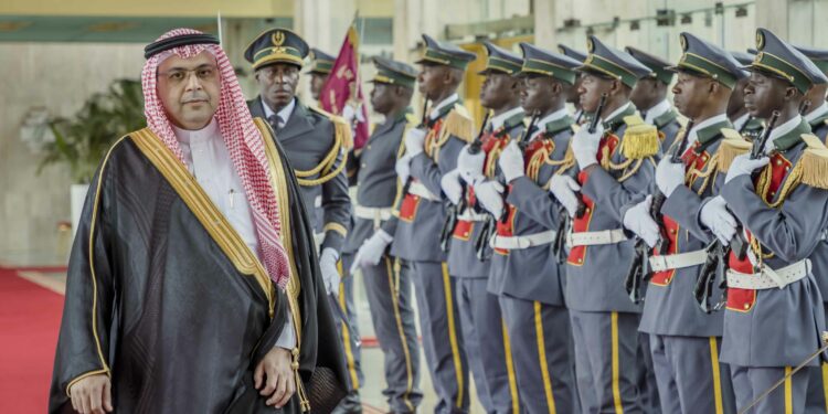 Le Chef de l’Etat a reçu les Lettres de Créance de (8) huit nouveaux Ambassadeurs