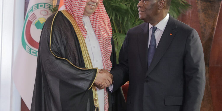 Le Chef de l’Etat a reçu les Lettres de Créance de (8) huit nouveaux Ambassadeurs