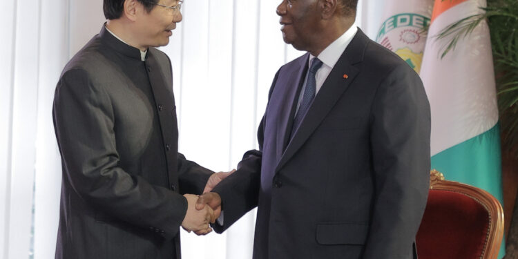 Le Chef de l’Etat a reçu les Lettres de Créance de (8) huit nouveaux Ambassadeurs