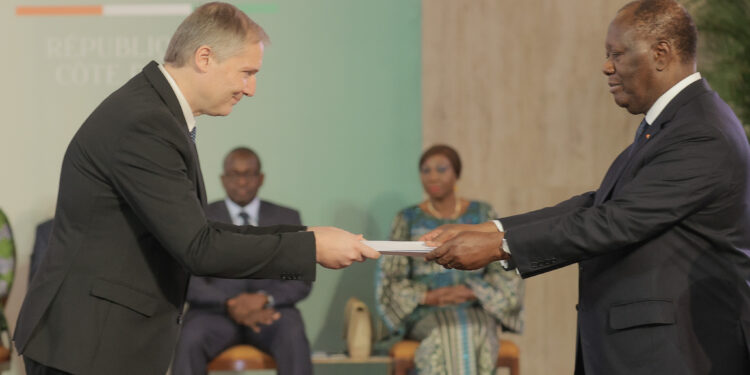 Le Chef de l’Etat a reçu les Lettres de Créance de (8) huit nouveaux Ambassadeurs