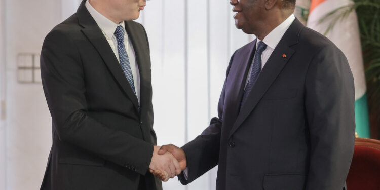 Le Chef de l’Etat a reçu les Lettres de Créance de (8) huit nouveaux Ambassadeurs