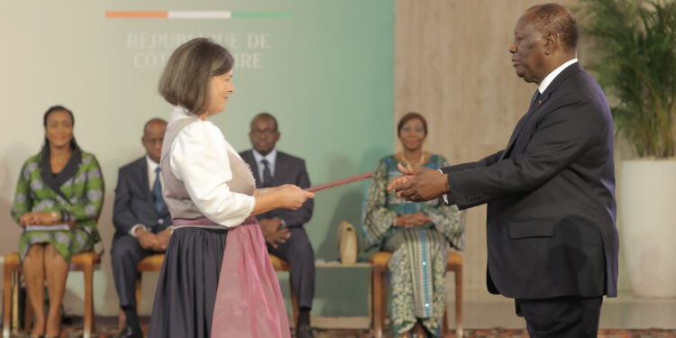 Le Chef de l’Etat a reçu les Lettres de Créance de (8) huit nouveaux Ambassadeurs