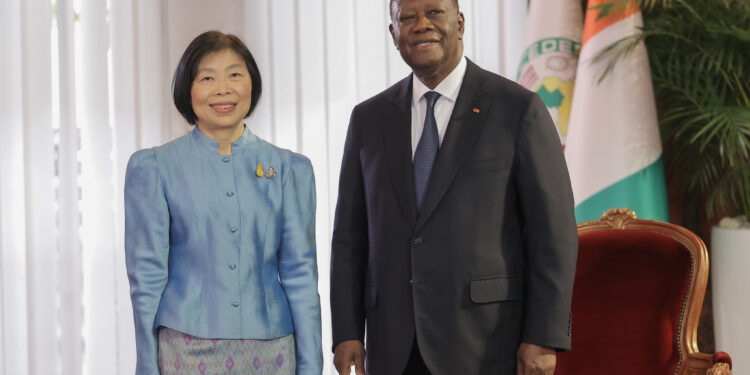 Le Chef de l’Etat a reçu les Lettres de Créance de (8) huit nouveaux Ambassadeurs