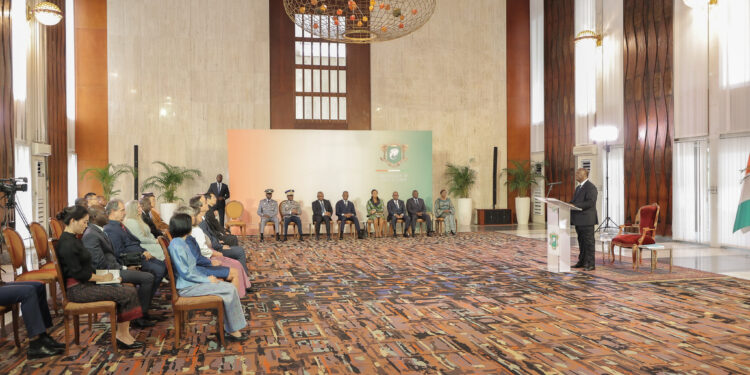 Le Chef de l’Etat a reçu les Lettres de Créance de (8) huit nouveaux Ambassadeurs