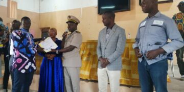 Soubré: Une ONG offre 450 extraits d&rsquo;actes de naissance à des nouveaux nés