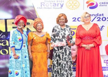 Passation de collier au Rotary Club : Nialé Kaba exhorte les rotariens à épouser les valeurs de leur organisation.