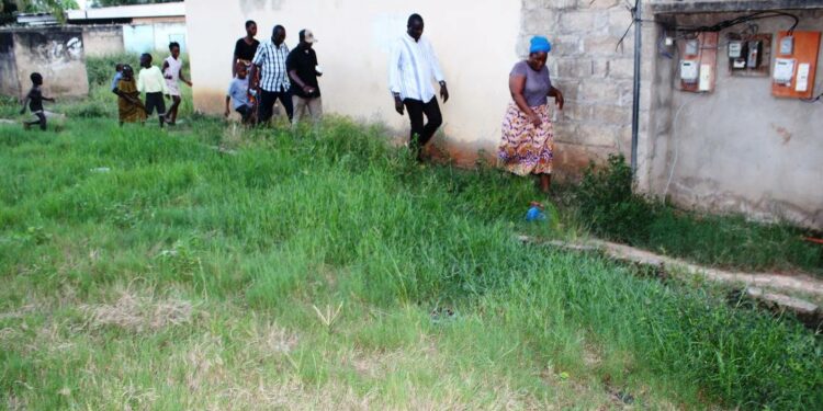 Saison des pluies à Tiassalé: Alpha Sanogo s’imprègne des réalités des quartiers sinistrés