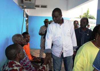 Mission humanitaire à Tiassalé: Grâce à Alpha Sanogo, 205 patients opérés gratuitement de la hernie 