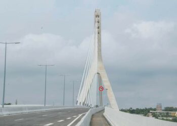 Ouattara : « Ce pont vaut plusieurs autres mandats »