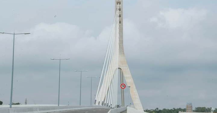 Ouattara : « Ce pont vaut plusieurs autres mandats »