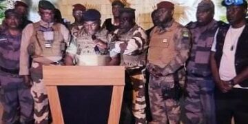 Coup d&rsquo;État au Gabon: Attention à applaudir